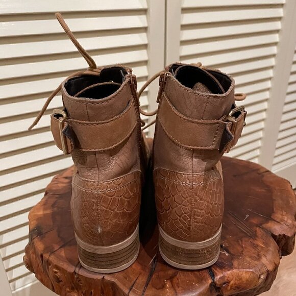 ALDO Women's Leather Booties Size 8.5 - Picture 7 of 9